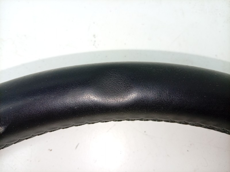 Recambio de volante para aston martin rapide 5.9 v12 cat referencia OEM IAM  8G433600DA 