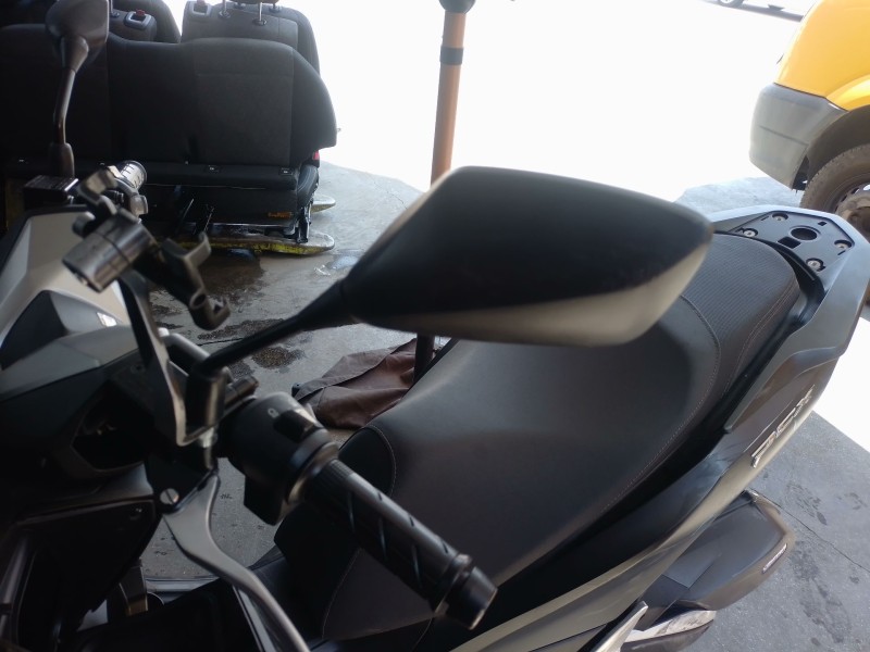 Recambio de retrovisor izquierdo para honda pcx pcx 125 (jk05) referencia OEM IAM   