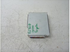 Recambio de caja reles / fusibles para toyota c-hr (_x1_) 2.0 hybrid (maxh10) referencia OEM IAM  8273010031  2