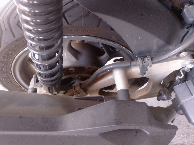 Recambio de disco de freno trasero para honda pcx pcx 125 (jk05) referencia OEM IAM   