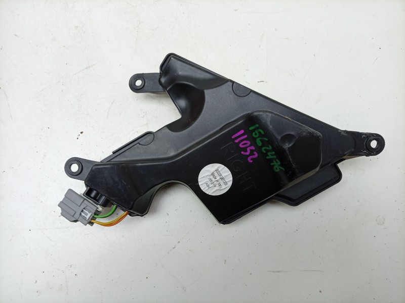 Recambio de sistema audio / radio cd para aston martin rapide 5.9 v12 cat referencia OEM IAM  AD4346684BA 