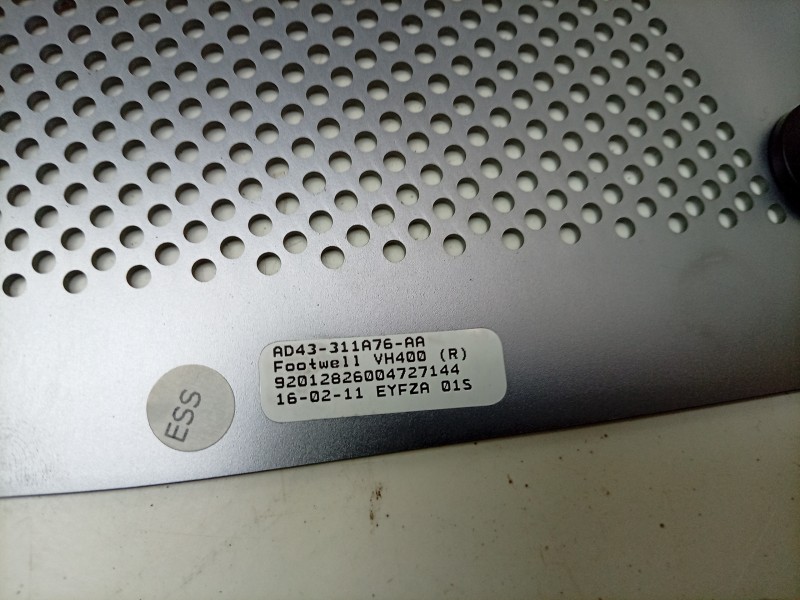 Recambio de moldura para aston martin rapide 5.9 v12 cat referencia OEM IAM  AD43311A76BA 