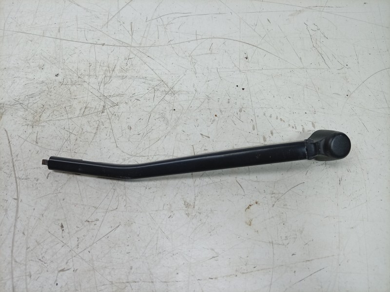 Recambio de brazo limpia trasero para bmw x1 (e84) sdrive 18 d referencia OEM IAM  713850706 BLF110357HQ/TL84016/TL84024