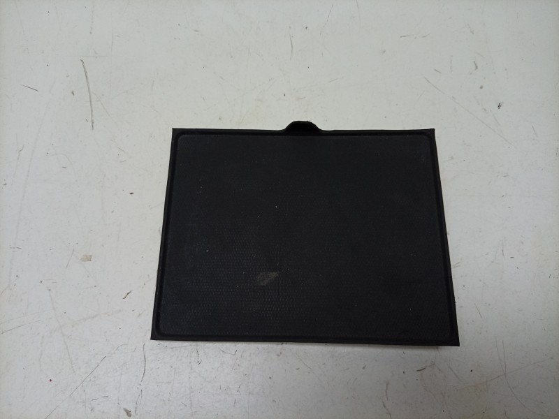 Recambio de moldura para aston martin rapide 5.9 v12 cat referencia OEM IAM  AD43047A03AA 
