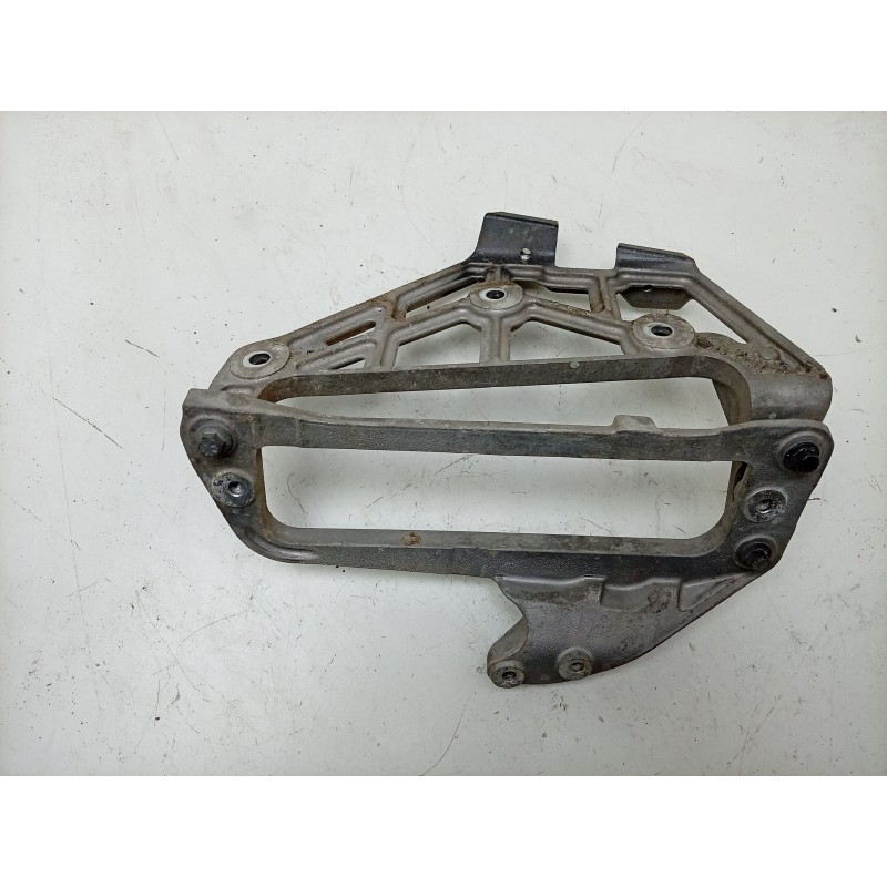 Recambio de soporte / guia puerta corredera para aston martin rapide 5.9 v12 cat referencia OEM IAM  AD4316799AB 