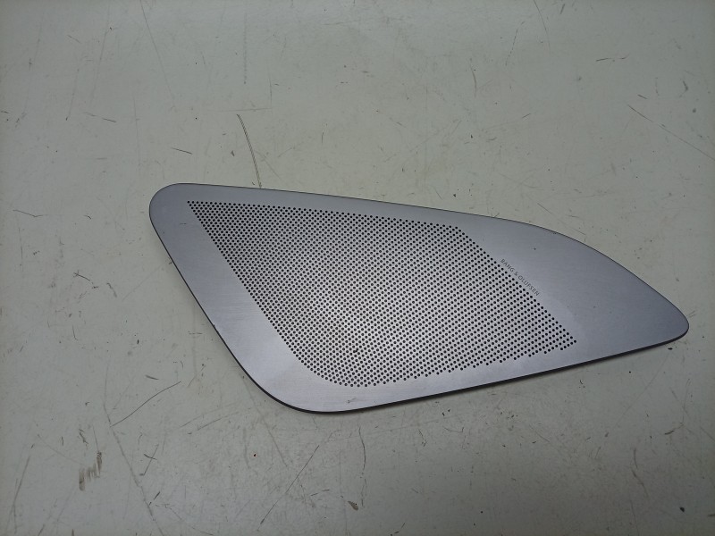 Recambio de moldura para aston martin rapide 5.9 v12 cat referencia OEM IAM  AD4318978AB 