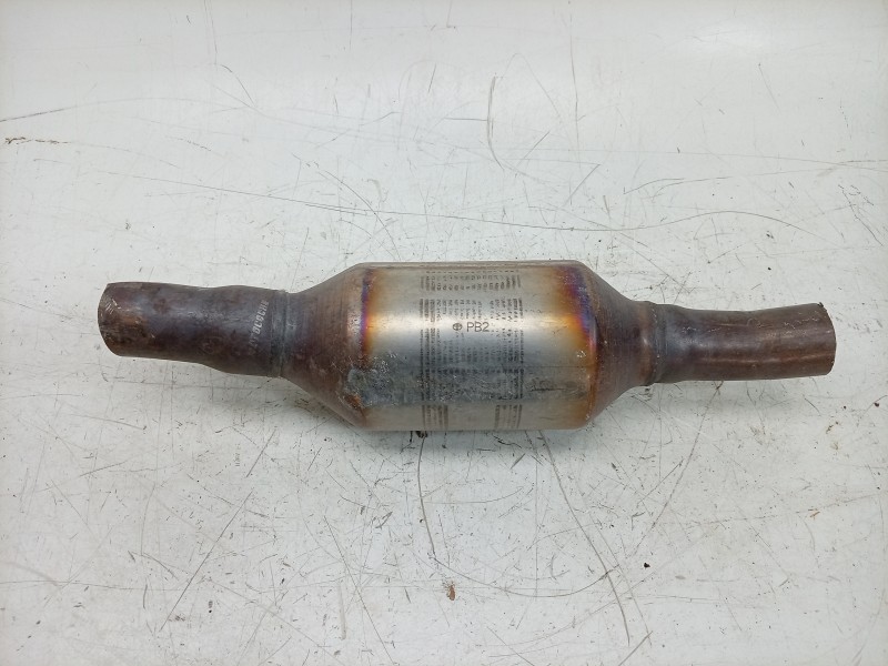 Recambio de catalizador para toyota rav 4 v (_a5_, _h5_) 2.5 hybrid awd (axah54) referencia OEM IAM 1741025290 PB2 