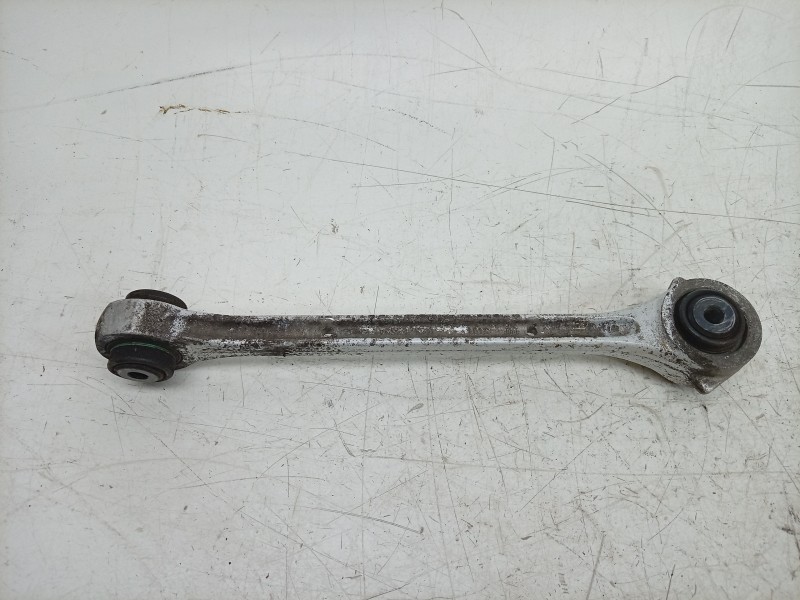 Recambio de brazo suspension trasero izquierdo para aston martin rapide 5.9 v12 cat referencia OEM IAM  4G435B551AA 