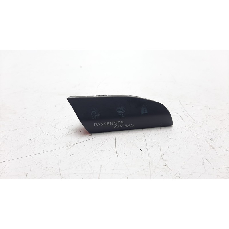 Recambio de pantalla multifuncion para nissan micra v (k14) 0.9 cat referencia OEM IAM 250205FA1B  
