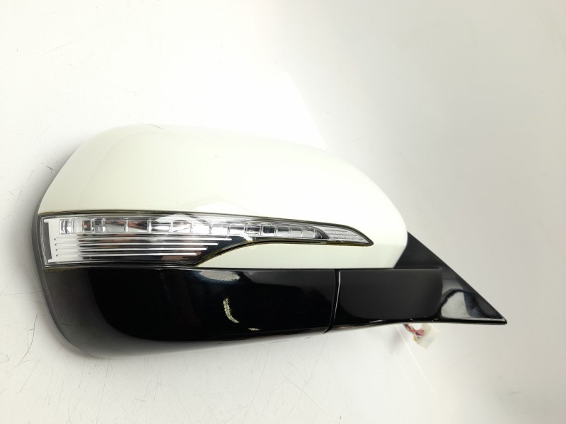 Recambio de retrovisor derecho para kg mobility rexton referencia OEM IAM  7894036070WAA 