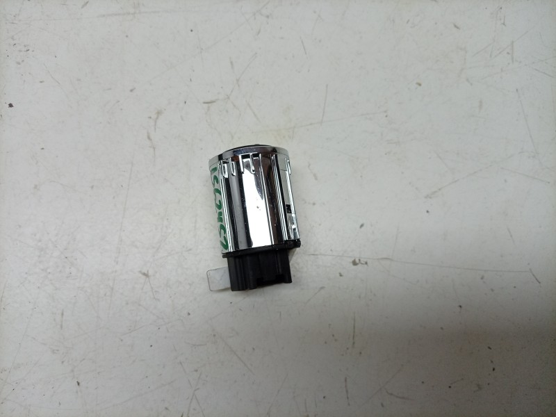 Recambio de interruptor para aston martin rapide 5.9 v12 cat referencia OEM IAM  6G339B242AA 