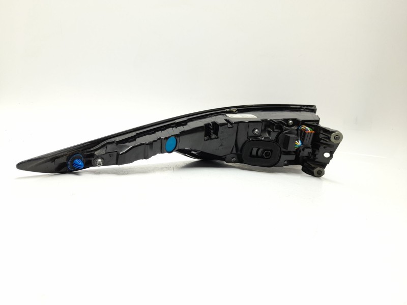 Recambio de piloto trasero derecho para land rover range rover evoque (l551) 2.0 d165 referencia OEM IAM  FR26830204 