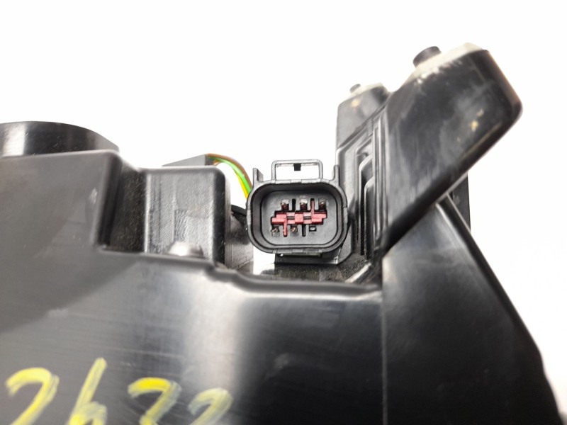 Recambio de piloto trasero derecho para land rover range rover evoque (l551) 2.0 d165 referencia OEM IAM  FR26830204 