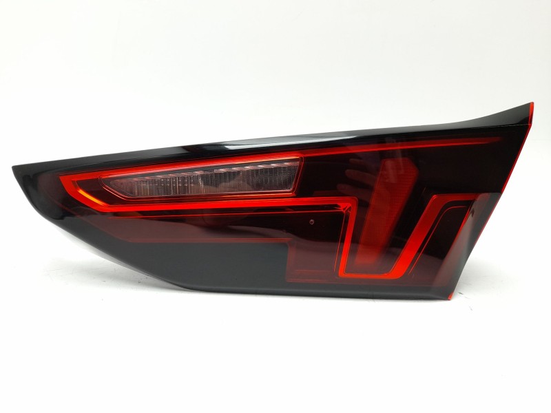 Recambio de piloto trasero derecho interior para bmw 1 118 d f70 referencia OEM IAM  63215A36174 
