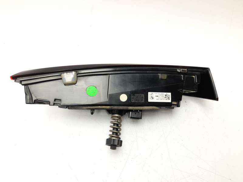 Recambio de piloto trasero derecho interior para bmw 1 118 d f70 referencia OEM IAM  63215A36174 