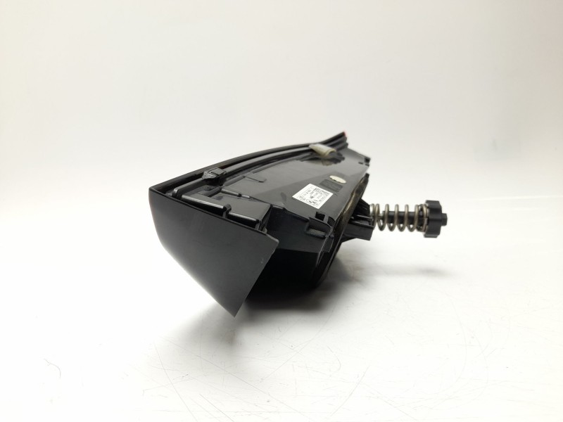 Recambio de piloto trasero izquierdo interior para bmw 1 118 d f70 referencia OEM IAM  63215A36175 