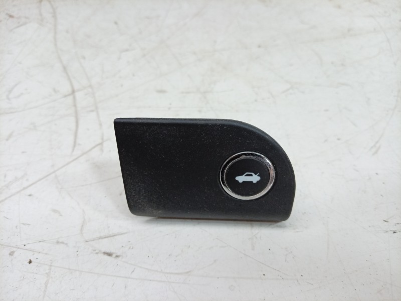 Recambio de interruptor para maserati ghibli iii (m157) 3.0 s q4 referencia OEM IAM  68141864AA 