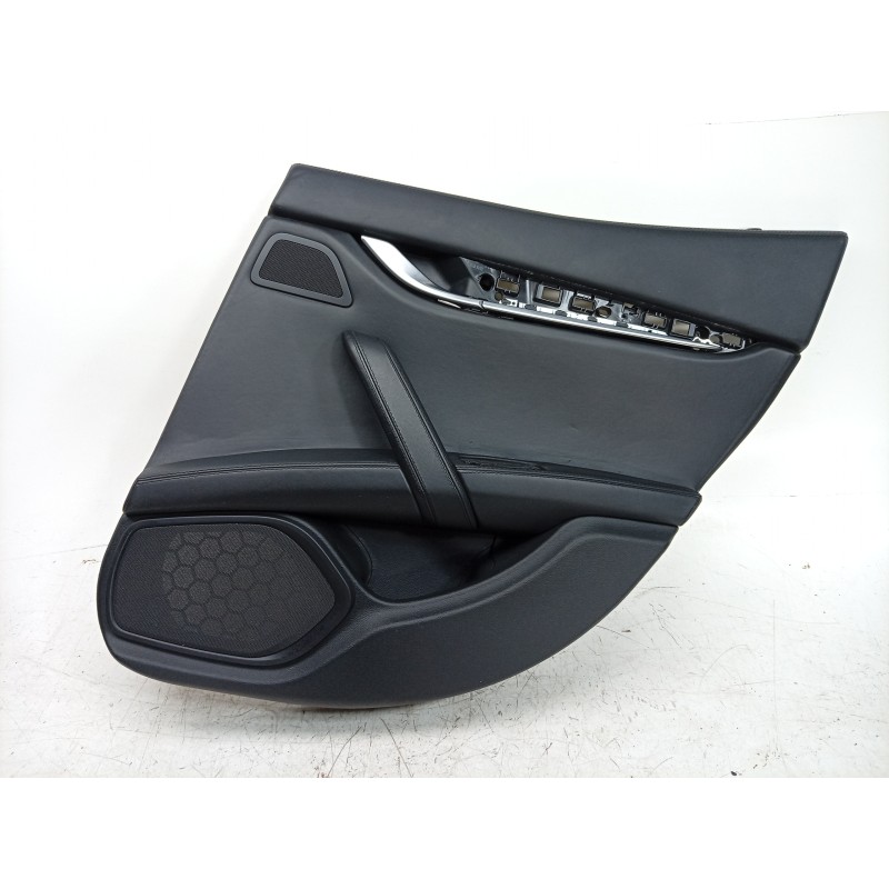 Recambio de guarnecido puerta trasera derecha para maserati ghibli iii (m157) 3.0 s q4 referencia OEM IAM  6700183420 