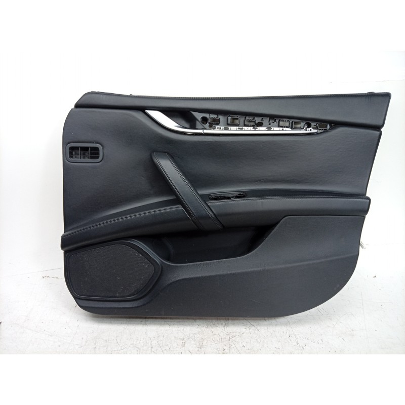 Recambio de guarnecido puerta delantera derecha para maserati ghibli iii (m157) 3.0 s q4 referencia OEM IAM  6700127300 