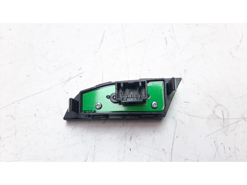 Recambio de pantalla multifuncion para nissan micra v (k14) 0.9 cat referencia OEM IAM 250205FA1B  