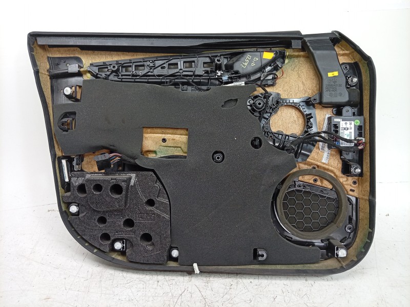 Recambio de guarnecido puerta delantera derecha para maserati ghibli iii (m157) 3.0 s q4 referencia OEM IAM  6700127300 