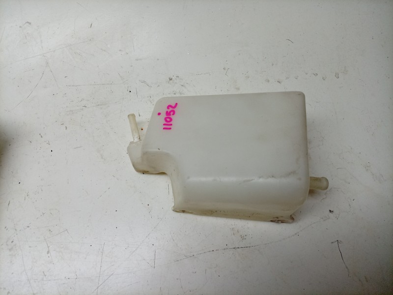 Recambio de deposito expansion para aston martin rapide 5.9 v12 cat referencia OEM IAM   