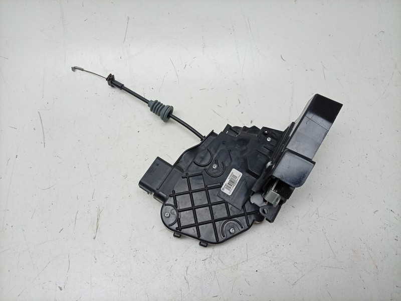 Recambio de cerradura puerta delantera izquierda para aston martin rapide 5.9 v12 cat referencia OEM IAM  30799309 