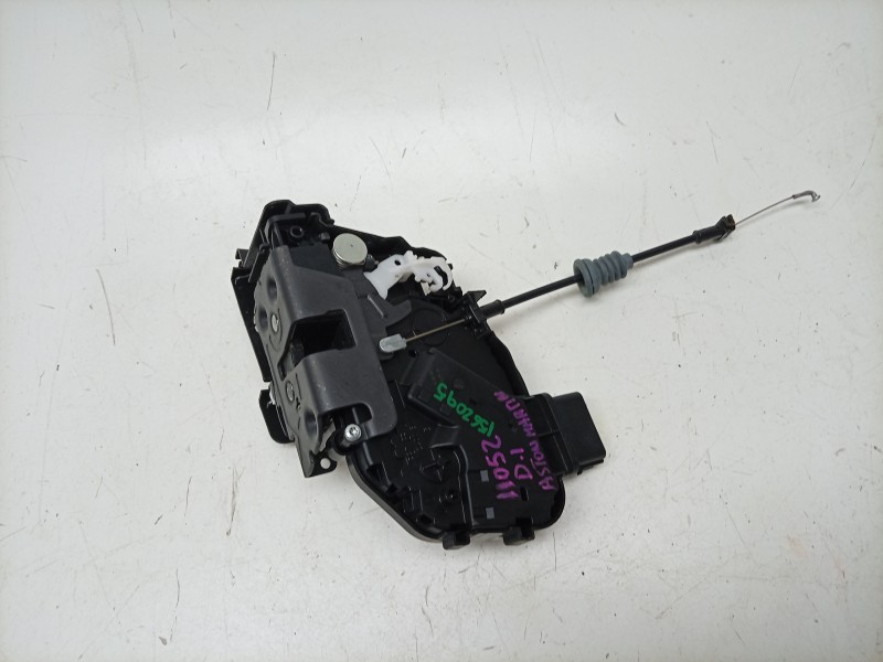 Recambio de cerradura puerta delantera izquierda para aston martin rapide 5.9 v12 cat referencia OEM IAM  30799309 