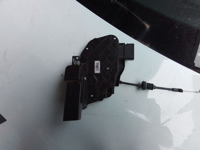 Recambio de cerradura puerta delantera izquierda para aston martin rapide 5.9 v12 cat referencia OEM IAM  30799309 