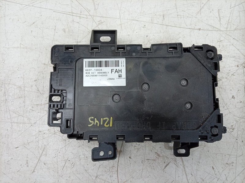 Recambio de caja reles / fusibles para ford tourneo custom v362 autobús (f3) 2.0 ecoblue mhev referencia OEM IAM A2C766861140000