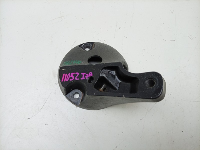 Recambio de soporte / guia puerta corredera para aston martin rapide 5.9 v12 cat referencia OEM IAM   