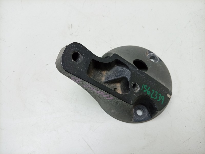 Recambio de soporte / guia puerta corredera para aston martin rapide 5.9 v12 cat referencia OEM IAM  8D33108A86AA 