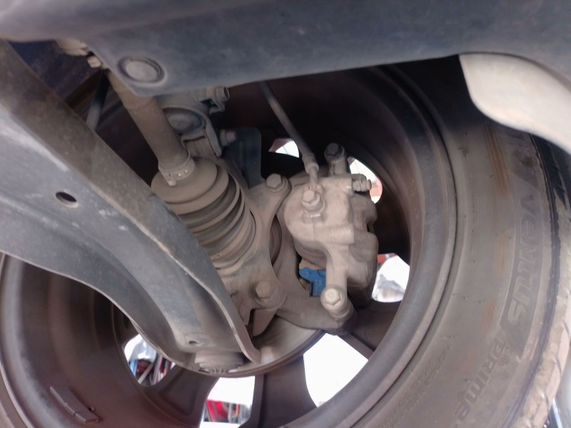 Recambio de mangueta delantera izquierda para kia stonic (yb) 1.0 t-gdi referencia OEM IAM   