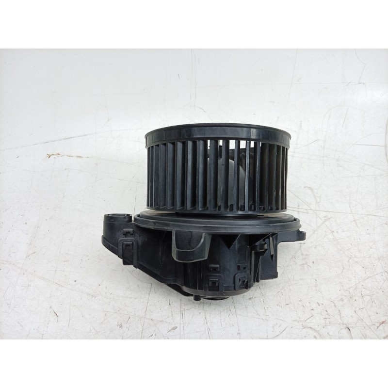 Recambio de ventilador calefaccion para ford tourneo custom v362 autobús (f3) 2.0 ecoblue mhev referencia OEM IAM 0130115572 BK2
