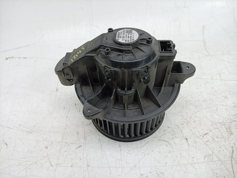 Recambio de ventilador calefaccion para ford tourneo custom v362 autobús (f3) 2.0 ecoblue mhev referencia OEM IAM 0130115572 BK2