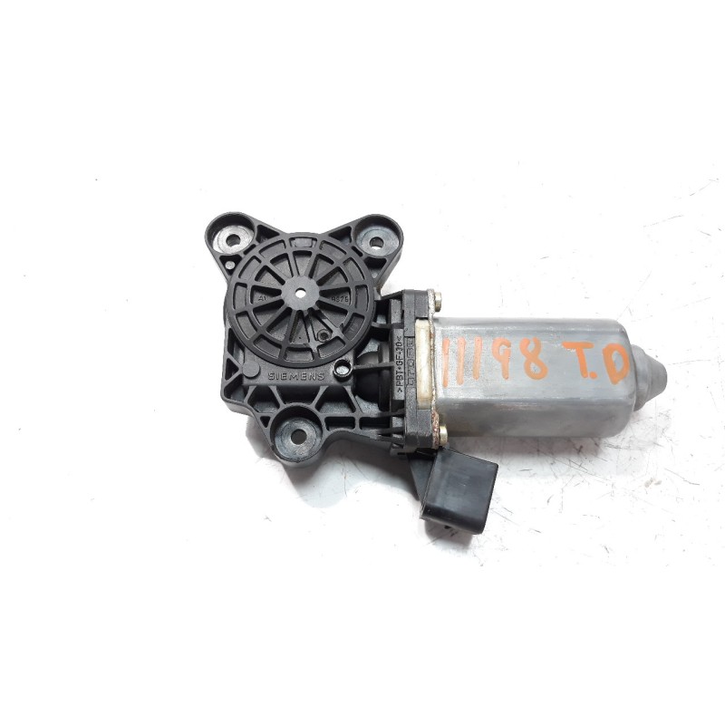 Recambio de motor elevalunas trasero derecho para mercedes-benz clase cl (w215) coupe 5.0 v8 24v cat referencia OEM IAM 10631810