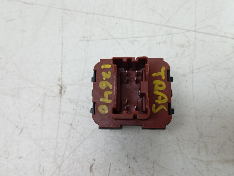 Recambio de mando elevalunas delantero izquierdo para renault captur i (j5_, h5_) 0.9 tce 90 referencia OEM IAM  254113300R 1061