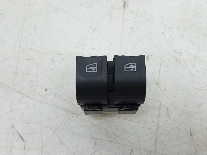 Recambio de mando elevalunas delantero izquierdo para renault captur i (j5_, h5_) 0.9 tce 90 referencia OEM IAM  254118722R EWSR