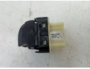 MANDO ELEVALUNAS DELANTERO IZQUIERDO 254118722R EWSRE025/106199694/RN329WS14/IAF240017HQ/5502852