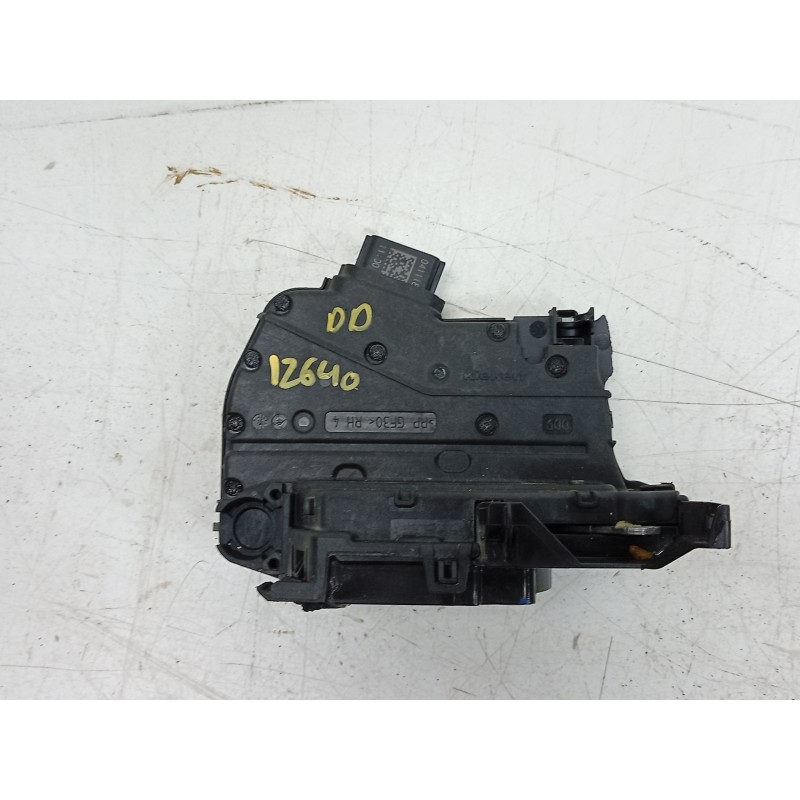 Recambio de cerradura puerta delantera derecha para renault captur i (j5_, h5_) 0.9 tce 90 referencia OEM IAM  805022764R CRD-RE