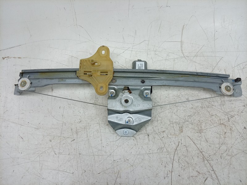Recambio de elevalunas delantero derecho para renault captur i (j5_, h5_) 0.9 tce 90 referencia OEM IAM 128001471B 807200713R 57