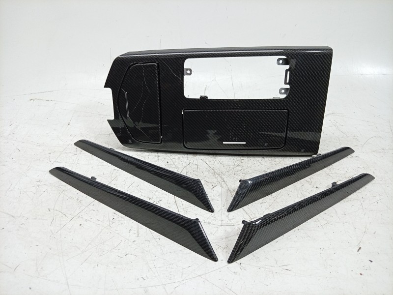 Recambio de moldura para maserati ghibli iii (m157) 3.0 s q4 referencia OEM IAM  670011680 