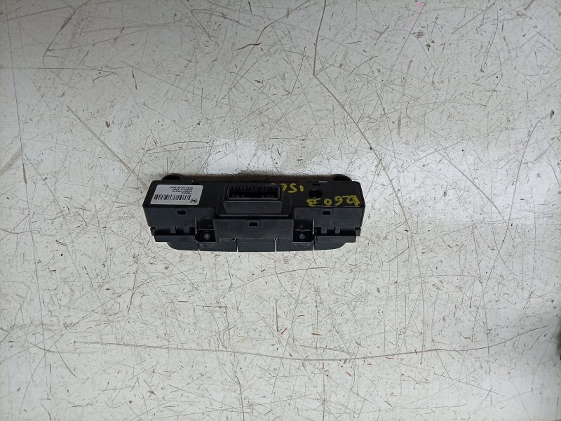 Recambio de mando multifuncion para kia stonic (yb) 1.0 t-gdi eco-dynamics+ referencia OEM IAM  93300H8AF0 