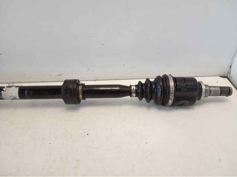 Recambio de transmision delantera derecha para toyota auris 1.2 16v turbo cat referencia OEM IAM 4341002B50 TO2365 