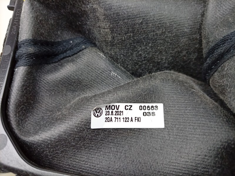 Recambio de pomo palanca cambio para volkswagen t-roc (a11, d11) 1.0 tsi referencia OEM IAM  2GA711123A 