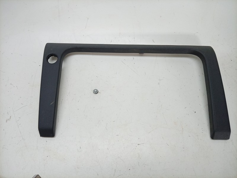Recambio de moldura para aston martin rapide 5.9 v12 cat referencia OEM IAM  1SK0000008 