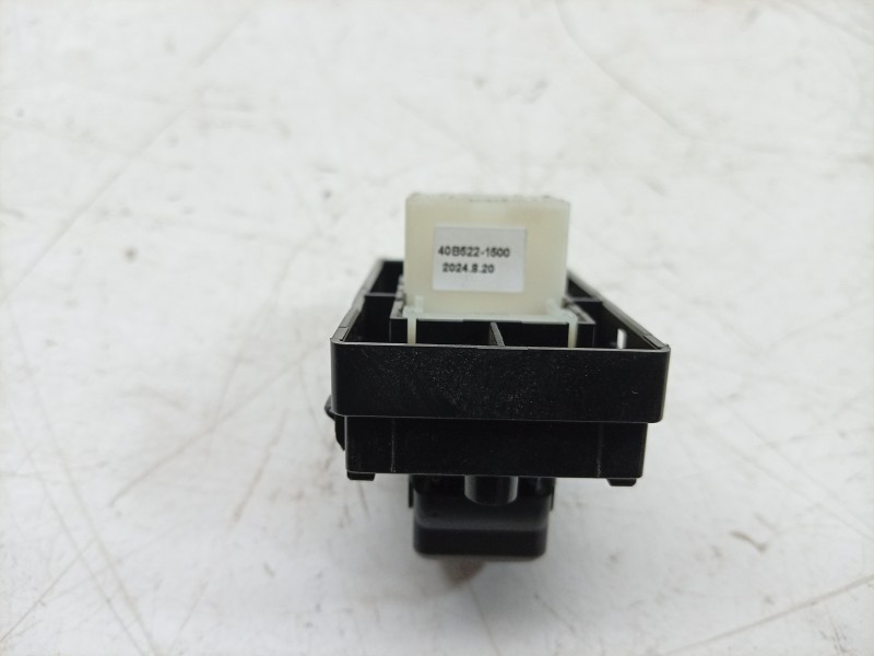 Recambio de mando elevalunas trasero izquierdo para kia ceed (cd) 1.0 t-gdi referencia OEM IAM  40B5221500 