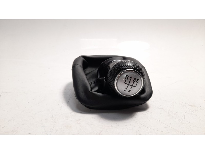 Recambio de pomo palanca cambio para volkswagen golf iv berlina (1j1) referencia OEM IAM POMOGOLFIV POM40103 