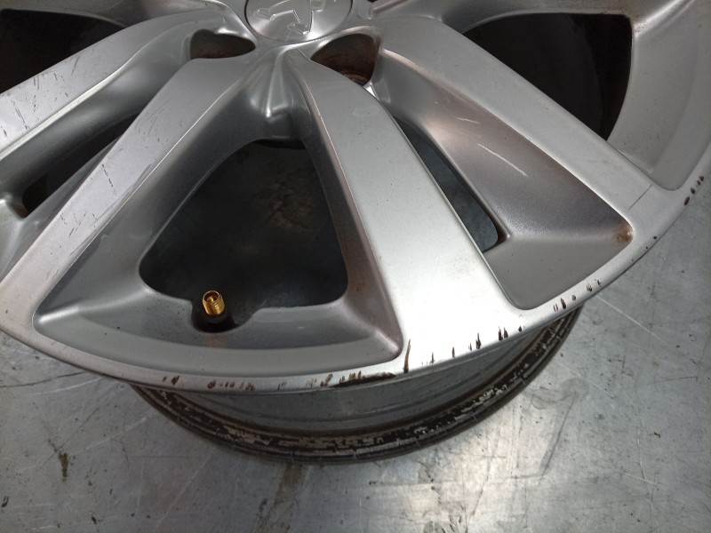 Recambio de llanta para peugeot 308 ii (lb_, lp_, lw_, lh_, l3_) 1.5 bluehdi 130 referencia OEM IAM  96779895TW 