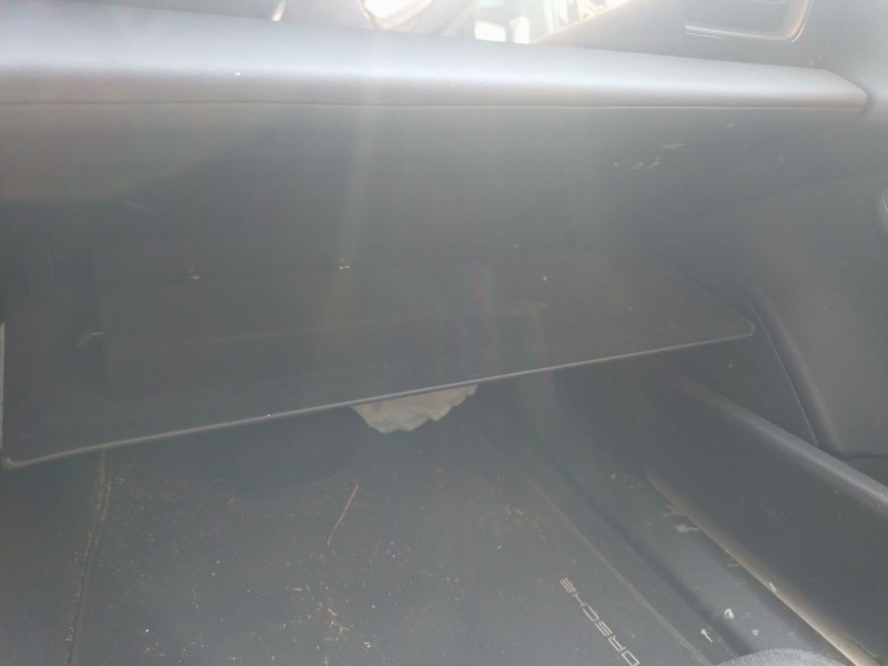 Recambio de guantera para porsche taycan (y1a) 4s referencia OEM IAM   